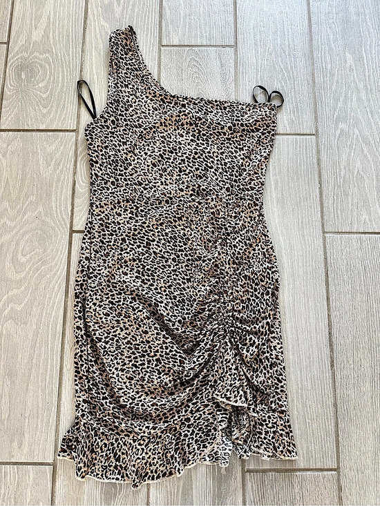 Dresses & Skirts - Animal Print Mini Dress